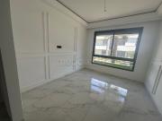 Appartement à louer à Ain Diab Extension. 4 pièces. Piscine