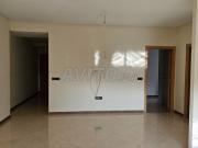 Appartement à louer à ibn badis Y
