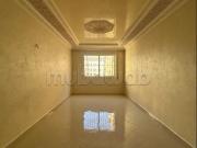 Appartement à louer à Moujahidine. 1 Pièce. Bien meublé