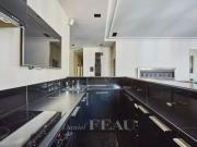 Appartement à louer à Paris 8Ème