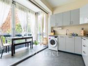 Appartement à louer à Paris 8Ème