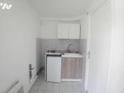 Appartement à louer à Saint Contest, Normandie, 375€