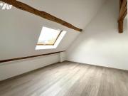 Appartement à louer à Ville Dommange, Grand Est, 890€