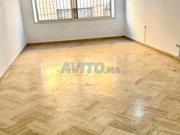 Appartement À louer au 2ᵉ étage Quartier Racine