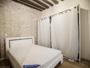 Appartement à louer dans le centre de Paris Rue Chapon à...