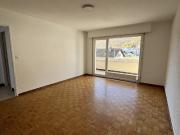 Appartement à louer de 3.5 pièces à Collombey. Comptoir...