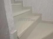 Appartement à louer vide trois chambres salon