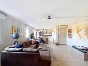 Appartement à pieds du centre ville de L Isle Sur La...