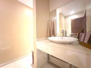 Appartement à vendre 3 890 dh 242 m², 3 chambres Bir...