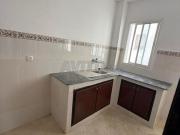 Appartement à vendre 3 chambres à Kzennaya