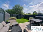 Superbe appartement 2 pieces type loft avec terrasse et...