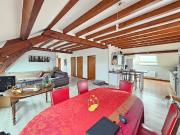 Appartement type F4 belle surface au centre ville