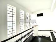 Appartement à vendre 8 250 dh 1 000 m², 8 chambres Autre...