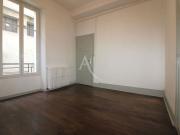 Pour investisseur Appartement à vendre centre ville...