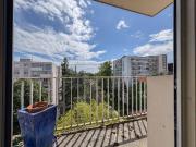 Appartement À Vendre PAU secteur Tourasse avec Garage et...