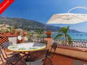 Appartement atypique avec terrasse et studio séparé en...