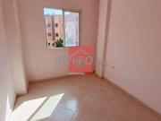 Appartement au 2ème étage avec vue sur la rue