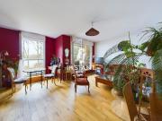 APPARTEMENT AU PIED DU LAC