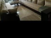 Appartement au premier étage avec deux façades