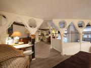 Appartement avec 1 chambre dans le 8ème arrondissement...