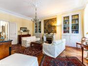 Appartement avec 2 chambres dans le 8ème arrondissement...