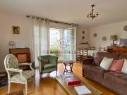 Appartement avec ascenseur, terrasse et parking CROIX...