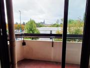 APPARTEMENT AVEC BALCON, GARAGE ET CAVE