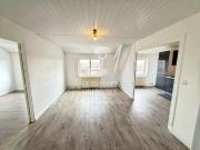 Appartement avec cave, 3 chambres, à 2 pas de la gare