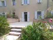 APPARTEMENT AVEC JARDIN PRIVATIF AU RDC