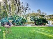 APPARTEMENT AVEC JARDIN D'EXCEPTION