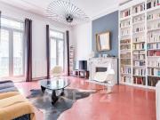 Appartement avec le charme de l'ancien quartier...