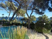 Appartement avec piscine en bord de mer