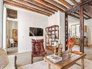 Appartement avec poutres apparentes à vendre dans le...