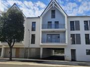 Appartement avec terrasse au 1er avec ascenseur et garage