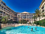 Appartement avec terrasse au quatriéme étage