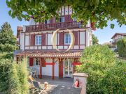 Appartement avec terrasse en bord de mer