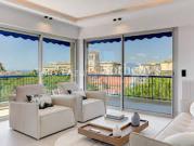 Appartement avec terrasse en bord de mer