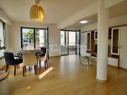 Appartement avec terrasse en bord de mer