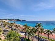 Appartement avec terrasse en bord de mer
