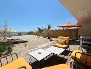 Appartement avec terrasse en bord de mer