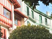 Appartement avec terrasse en bord de mer