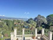 Appartement avec terrasse et piscine