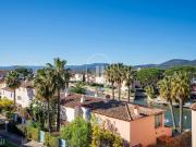 Appartement avec terrasse et piscine