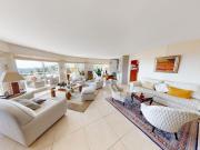 Appartement avec terrasse et piscine