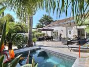 Appartement avec terrasse et piscine