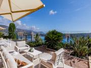 Appartement avec terrasse et piscine