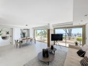 Appartement avec terrasse et piscine