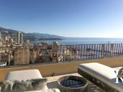 Appartement avec terrasse et piscine