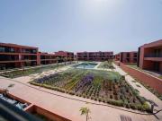 Appartement avec terrasse et piscine