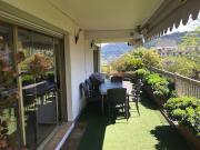 Appartement avec terrasse et piscine